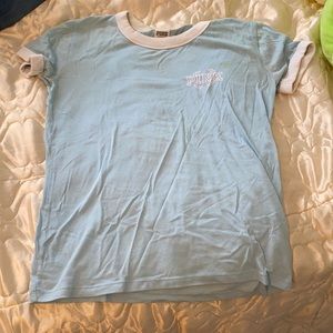 VS pink logo t-shirt